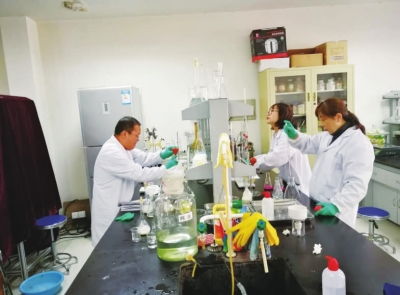 科技賦能香椿產業 蘭州工業研究院以割草機器人研發破局，走穩市場化之路